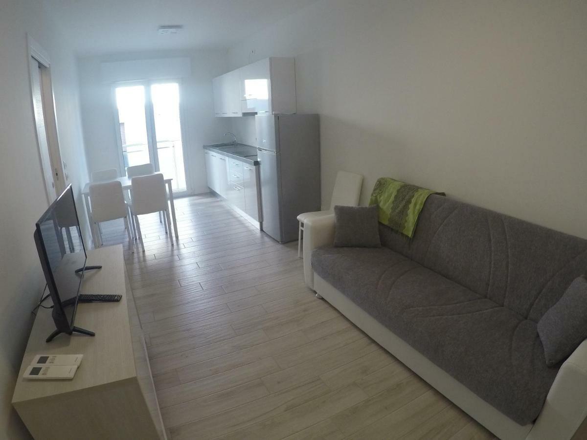 New Alfieri - Agenzia Cocal Apartment กาออร์เล ภายนอก รูปภาพ